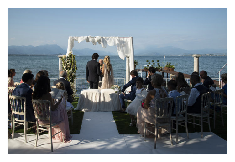 matrimonio celebrato in location lago di garda